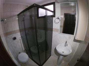 Alugar Apartamento / Padr&atilde;o em S&atilde;o Jos&eacute; do Rio Preto R$ 1.250,00 - Foto 14