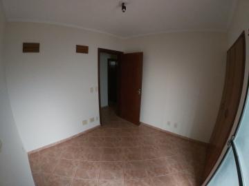 Alugar Apartamento / Padr&atilde;o em S&atilde;o Jos&eacute; do Rio Preto R$ 1.250,00 - Foto 19