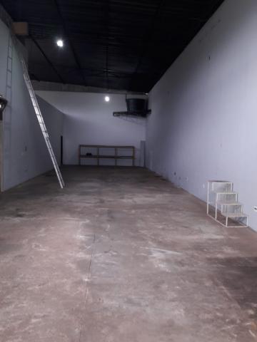 Alugar Comercial / Sal&atilde;o em S&atilde;o Jos&eacute; do Rio Preto. apenas R$ 2.500,00