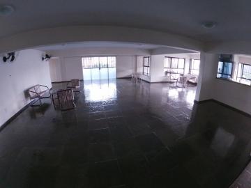 Alugar Apartamento / Padr&atilde;o em S&atilde;o Jos&eacute; do Rio Preto R$ 850,00 - Foto 12