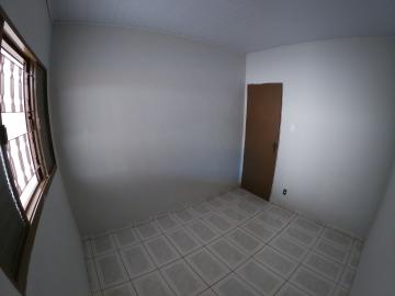 Alugar Casa / Padr&atilde;o em S&atilde;o Jos&eacute; do Rio Preto R$ 900,00 - Foto 11