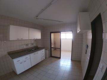 Alugar Apartamento / Padr&atilde;o em S&atilde;o Jos&eacute; do Rio Preto R$ 1.800,00 - Foto 5