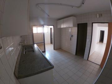Alugar Apartamento / Padr&atilde;o em S&atilde;o Jos&eacute; do Rio Preto R$ 1.800,00 - Foto 6