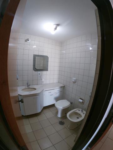 Alugar Apartamento / Padr&atilde;o em S&atilde;o Jos&eacute; do Rio Preto R$ 1.800,00 - Foto 24