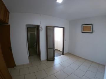Alugar Apartamento / Padr&atilde;o em S&atilde;o Jos&eacute; do Rio Preto R$ 1.800,00 - Foto 29