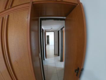 Alugar Apartamento / Padr&atilde;o em S&atilde;o Jos&eacute; do Rio Preto R$ 1.800,00 - Foto 30