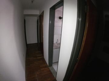 Alugar Apartamento / Padr&atilde;o em S&atilde;o Jos&eacute; do Rio Preto R$ 750,00 - Foto 21
