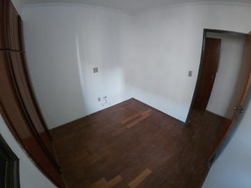 Alugar Apartamento / Padr&atilde;o em S&atilde;o Jos&eacute; do Rio Preto R$ 750,00 - Foto 22