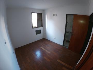 Alugar Apartamento / Padr&atilde;o em S&atilde;o Jos&eacute; do Rio Preto R$ 750,00 - Foto 27