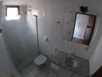 Alugar Apartamento / Padr&atilde;o em S&atilde;o Jos&eacute; do Rio Preto R$ 750,00 - Foto 28