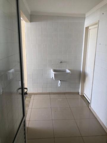 Alugar Casa / Condom&iacute;nio em S&atilde;o Jos&eacute; do Rio Preto R$ 1.920,00 - Foto 7