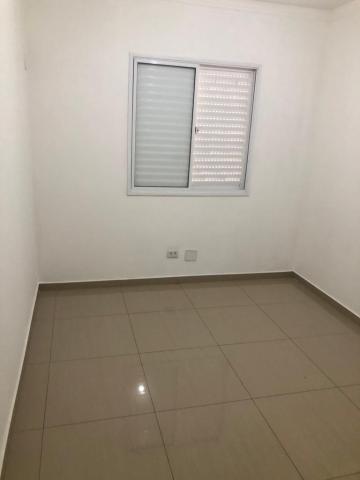 Alugar Casa / Condom&iacute;nio em S&atilde;o Jos&eacute; do Rio Preto R$ 1.920,00 - Foto 17