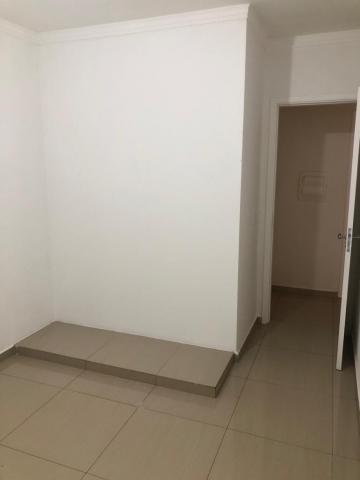 Alugar Casa / Condom&iacute;nio em S&atilde;o Jos&eacute; do Rio Preto R$ 1.920,00 - Foto 36
