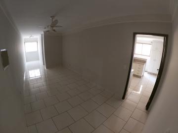 Alugar Apartamento / Padr&atilde;o em S&atilde;o Jos&eacute; do Rio Preto R$ 1.200,00 - Foto 3