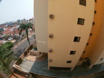 Alugar Apartamento / Padr&atilde;o em S&atilde;o Jos&eacute; do Rio Preto R$ 1.200,00 - Foto 17