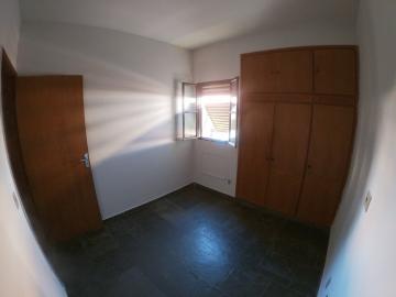 Alugar Apartamento / Padr&atilde;o em S&atilde;o Jos&eacute; do Rio Preto R$ 950,00 - Foto 13