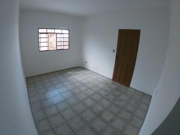Alugar Casa / Padr&atilde;o em S&atilde;o Jos&eacute; do Rio Preto R$ 1.000,00 - Foto 13
