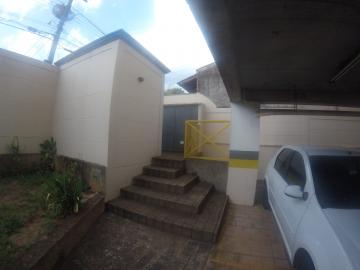 Alugar Apartamento / Padr&atilde;o em S&atilde;o Jos&eacute; do Rio Preto R$ 700,00 - Foto 17