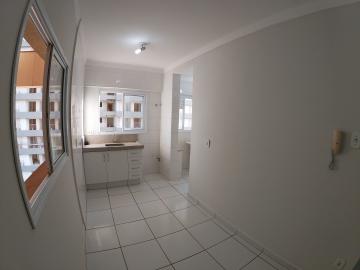 Alugar Apartamento / Padr&atilde;o em S&atilde;o Jos&eacute; do Rio Preto R$ 1.000,00 - Foto 5