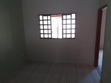 Alugar Casa / Padr&atilde;o em S&atilde;o Jos&eacute; do Rio Preto R$ 780,00 - Foto 10