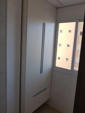 Alugar Apartamento / Padr&atilde;o em S&atilde;o Jos&eacute; do Rio Preto R$ 2.600,00 - Foto 7