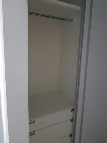Alugar Apartamento / Padr&atilde;o em S&atilde;o Jos&eacute; do Rio Preto R$ 2.600,00 - Foto 16