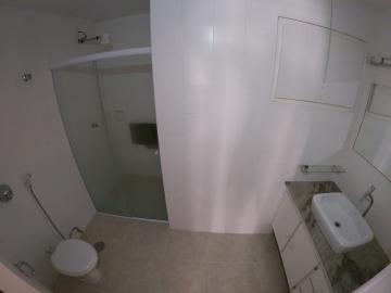 Alugar Apartamento / Padr&atilde;o em S&atilde;o Jos&eacute; do Rio Preto R$ 1.000,00 - Foto 29