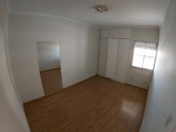 Alugar Apartamento / Padr&atilde;o em S&atilde;o Jos&eacute; do Rio Preto R$ 1.000,00 - Foto 31