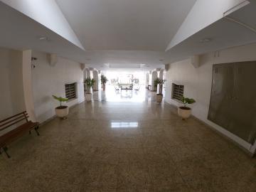 Alugar Apartamento / Padr&atilde;o em S&atilde;o Jos&eacute; do Rio Preto R$ 1.000,00 - Foto 49