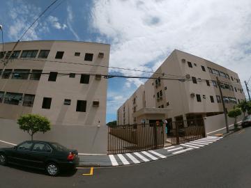 Alugar Apartamento / Padr&atilde;o em S&atilde;o Jos&eacute; do Rio Preto. apenas R$ 600,00