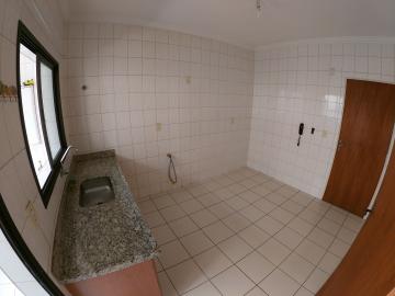 Alugar Apartamento / Padr&atilde;o em S&atilde;o Jos&eacute; do Rio Preto R$ 600,00 - Foto 6
