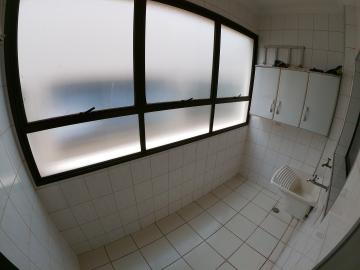 Alugar Apartamento / Padr&atilde;o em S&atilde;o Jos&eacute; do Rio Preto R$ 600,00 - Foto 8