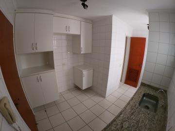 Alugar Apartamento / Padr&atilde;o em S&atilde;o Jos&eacute; do Rio Preto R$ 700,00 - Foto 8