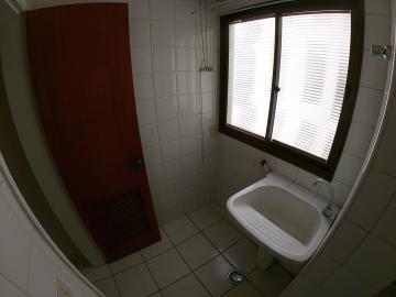Alugar Apartamento / Padr&atilde;o em S&atilde;o Jos&eacute; do Rio Preto R$ 700,00 - Foto 9