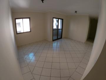 Alugar Apartamento / Padr&atilde;o em S&atilde;o Jos&eacute; do Rio Preto R$ 700,00 - Foto 12