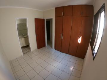 Alugar Apartamento / Padr&atilde;o em S&atilde;o Jos&eacute; do Rio Preto R$ 700,00 - Foto 26