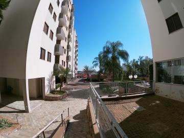 Alugar Apartamento / Padr&atilde;o em S&atilde;o Jos&eacute; do Rio Preto R$ 700,00 - Foto 31