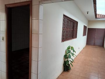 Alugar Casa / Padr&atilde;o em S&atilde;o Jos&eacute; do Rio Preto R$ 2.000,00 - Foto 14