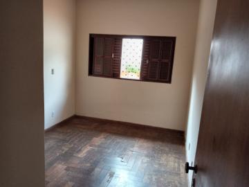 Alugar Casa / Padr&atilde;o em S&atilde;o Jos&eacute; do Rio Preto R$ 2.000,00 - Foto 15