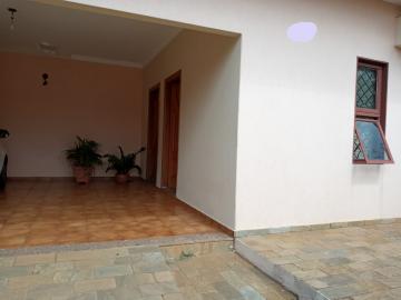 Alugar Casa / Padr&atilde;o em S&atilde;o Jos&eacute; do Rio Preto. apenas R$ 2.000,00