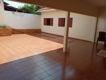 Alugar Casa / Padr&atilde;o em S&atilde;o Jos&eacute; do Rio Preto R$ 2.000,00 - Foto 4