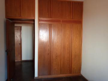 Alugar Casa / Padr&atilde;o em S&atilde;o Jos&eacute; do Rio Preto R$ 2.000,00 - Foto 6