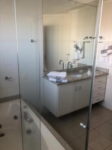Alugar Apartamento / Padr&atilde;o em S&atilde;o Jos&eacute; do Rio Preto R$ 3.000,00 - Foto 14