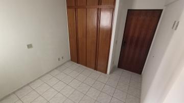 Alugar Apartamento / Padr&atilde;o em S&atilde;o Jos&eacute; do Rio Preto R$ 800,00 - Foto 8