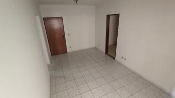 Alugar Apartamento / Padr&atilde;o em S&atilde;o Jos&eacute; do Rio Preto R$ 800,00 - Foto 13