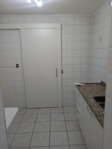 Alugar Apartamento / Padr&atilde;o em S&atilde;o Jos&eacute; do Rio Preto R$ 1.250,00 - Foto 9