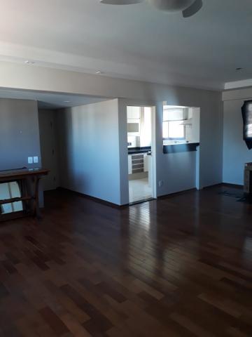 Alugar Apartamento / Padr&atilde;o em S&atilde;o Jos&eacute; do Rio Preto. apenas R$ 1.900,00