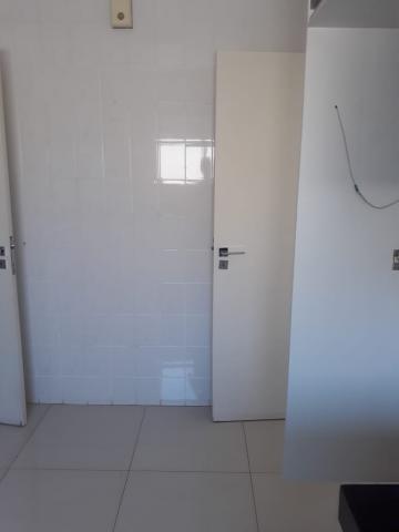Alugar Apartamento / Padr&atilde;o em S&atilde;o Jos&eacute; do Rio Preto R$ 1.900,00 - Foto 3