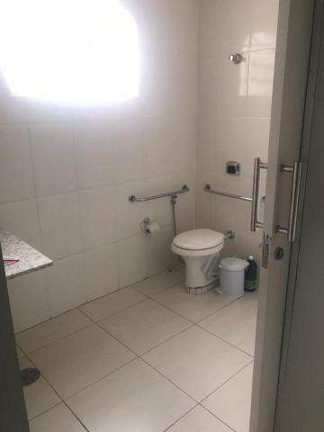 Alugar Casa / Padr&atilde;o em S&atilde;o Jos&eacute; do Rio Preto R$ 2.500,00 - Foto 3