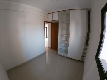 Alugar Apartamento / Padr&atilde;o em S&atilde;o Jos&eacute; do Rio Preto R$ 2.200,00 - Foto 8